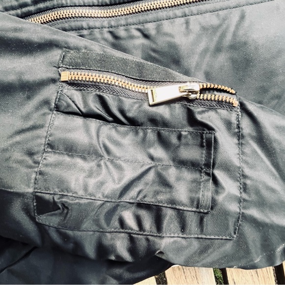 ZARA black bomber jacket with polished gold zippers size M - Picture 5 of 9